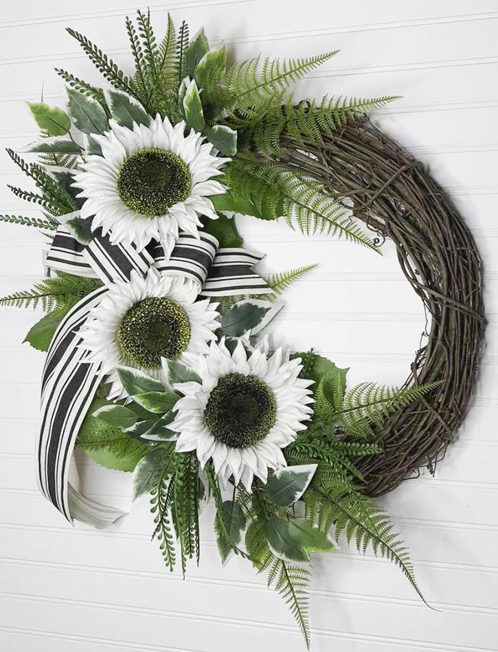 White Sunflower Wreath