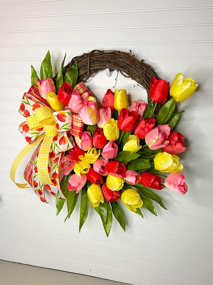 Tulip Wreath 2 - Lotus Wreath Designs